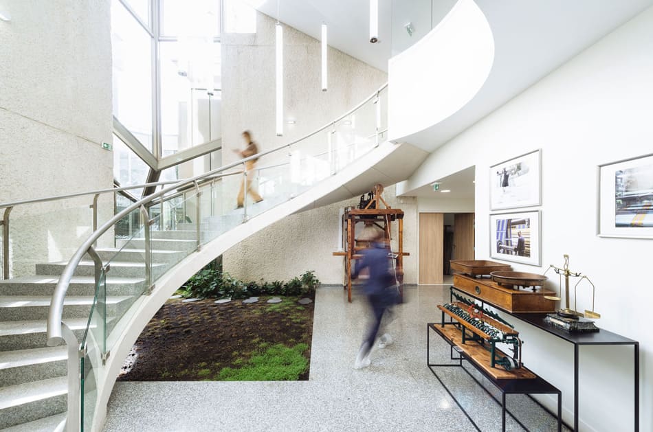 Aventim référence : Siège de Fremeaux Delorme