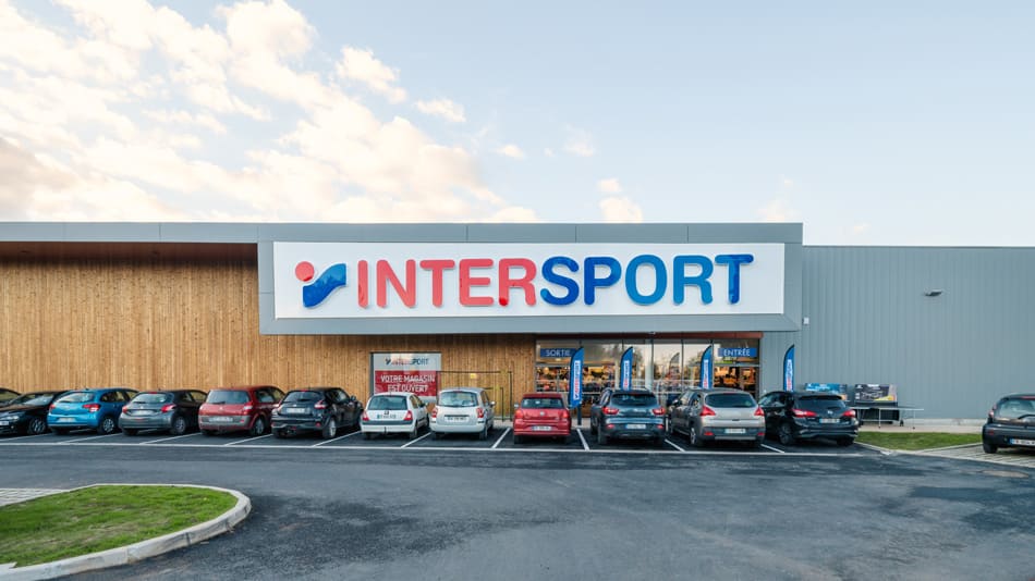 Le Retail Park image 2